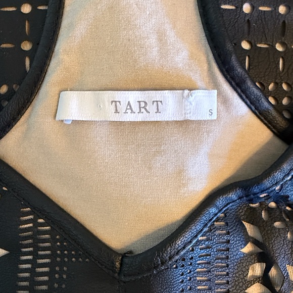 Tart black Vegan Leather Geometric Women's Top - Picture 4 of 6